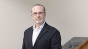 Gründete eine eigene Agentur und geht nun zu  Farner: Alex Schmid...      (Bild: zVg)
