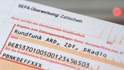 Geleakte Unterlagen deuten auf eine massive Erhöhung der Rundfunkgebühren hin...        (Bild: Deutschlandfunk)