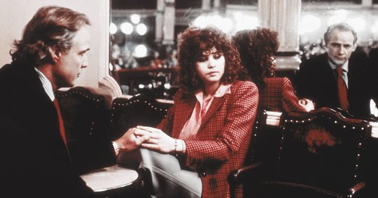 Es ging in dem Film «Der letzte Tango von Paris» mehr als um Händchenhalten zwischen Marlon Brando und Maria Schneider…                (Screenshot Film)