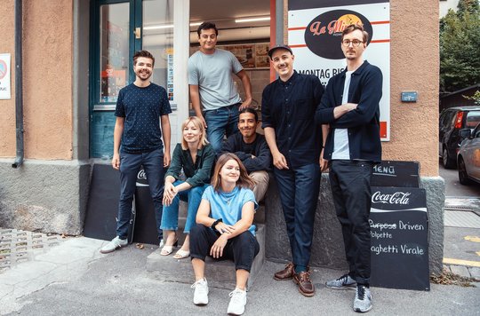 Zusammen mit seinen Kunden konzipiert das siebenköpfige Team um Jonas Bayona und Christoph Kinsperger Branded Content ...
