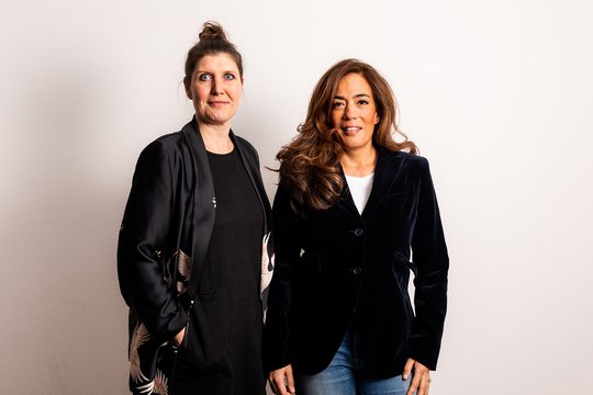 Pam Hügli, CEO/Partner Serviceplan Suisse (l.) freut sich, in Marie-Christine Dreyfuss einen Sparringpartner für strategische Entscheide gefunden zu haben....     (Bild: Serviceplan)
