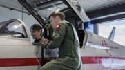 Folge 3 vom 9. September: «Mensch Meier» mit Vanessa Meier und dem Patrouille-Suisse-Piloten Claudius Meier...   (Bild CH Media zVg)
