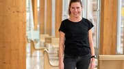 Die vielfältig erfahrene Newsfrau Barbara Lanz doziert auch am MAZ «Schreiben fürs Web»...       (Bild: 20 Minuten)