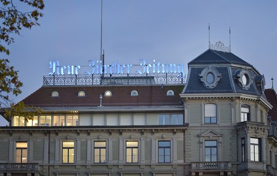 Die Corona-Hilfen vom Staat haben laut NZZ Einbussen im Print-Werbemarkt und im Veranstaltungsgeschäft kompensiert... (Bild: NZZ)