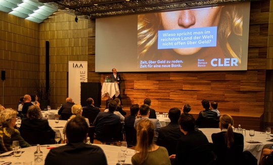 Markenwechsel von der Bank Coop zur Bank Cler: «Zeit, über Geld zu reden»  (© Foto IAA)