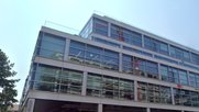 Ringier Axel Springer Schweiz muss sparen und zieht deshalb beim Mediapark in Zürich-Altstetten die Redaktionen zusammen...     (Bild Screenshot Google Maps)