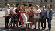 Die «unterwanderte» Gruppe am 21. Juli 2020 in Bern, am Tag der Ankündigung des später gescheiterten Referendums gegen die SwissCovid App…            (Screenshot heidi.news)