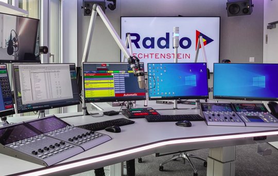 Statt Privatisierung sucht die Regierung nach einem politischen Konsens für eine staatliche Teilfinanzierung... (Bild: © radio.li)