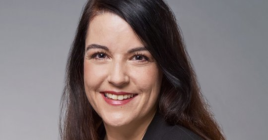 Nina Siegrist freut sich, neben strategischen Aufgaben innerhalb der Global Media Unit künftig die Content-Innovationen noch intensiver voranzutreiben...      (Bild: zVg)