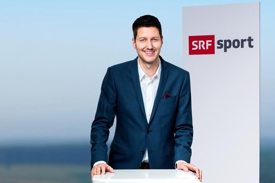 Reto Müller wird Produzent und in Zukunft auch verschiedene Sportarten kommentieren...           (Bild: SRF)