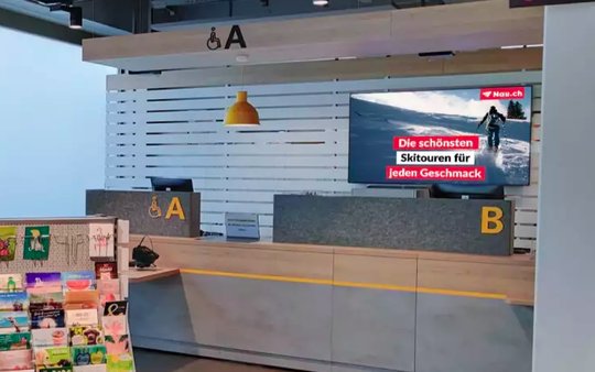Nau.ch am Post-Schalter: Die Verleger fordern vom gelben Kolossen die Gleichbehandlung aller News-Anbieter... (Bild © Nau)