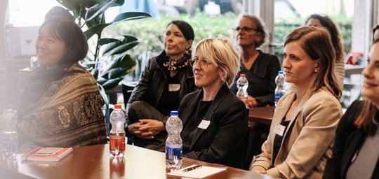 Work-Life-Balance, Finanzplanung, digitale Sichtbarkeit und selbstbewusstes Auftreten waren Themen des Anlasses im Zürcher Kunsthaus...   (Bild © medienfrauen.ch/Linda Walter)