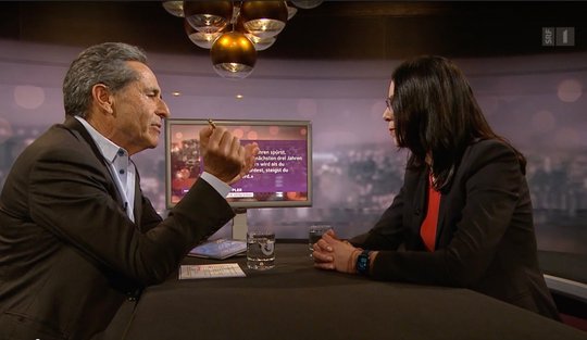 Verhärtete Fronten: Roger Schawinski in seinem drittletzten Talk «Schawinski» mit seiner damaligen Chefin Nathalie Wappler, die seinen Talk auf SRF kalt abservierte…  (Screenshot «Schawinski» 9.3.2020  © SRF)