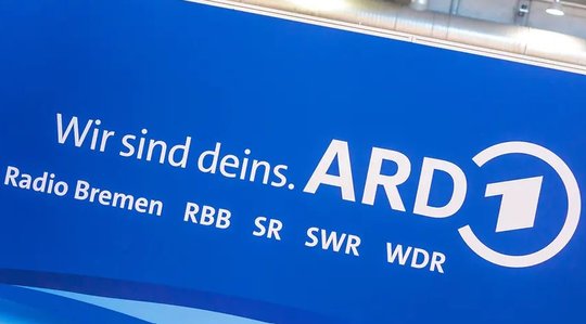 Die ARD-Reform sei gemäss seinen Intendantinnen und Intendanten auf Kurs, der Deutsche Journalisten-Verband kritisiert die Reform... (Bild: © zdf.de)