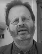 Chefredaktor-Philippe_Bach-LeCourrier-Klein-Report